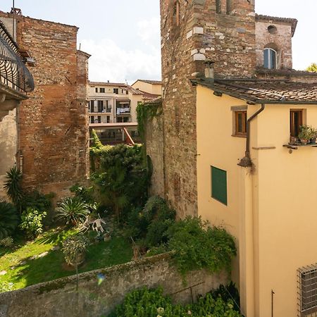 Ferienwohnung Historic Apt In The Center Of Lucca With Balcony Exterior foto